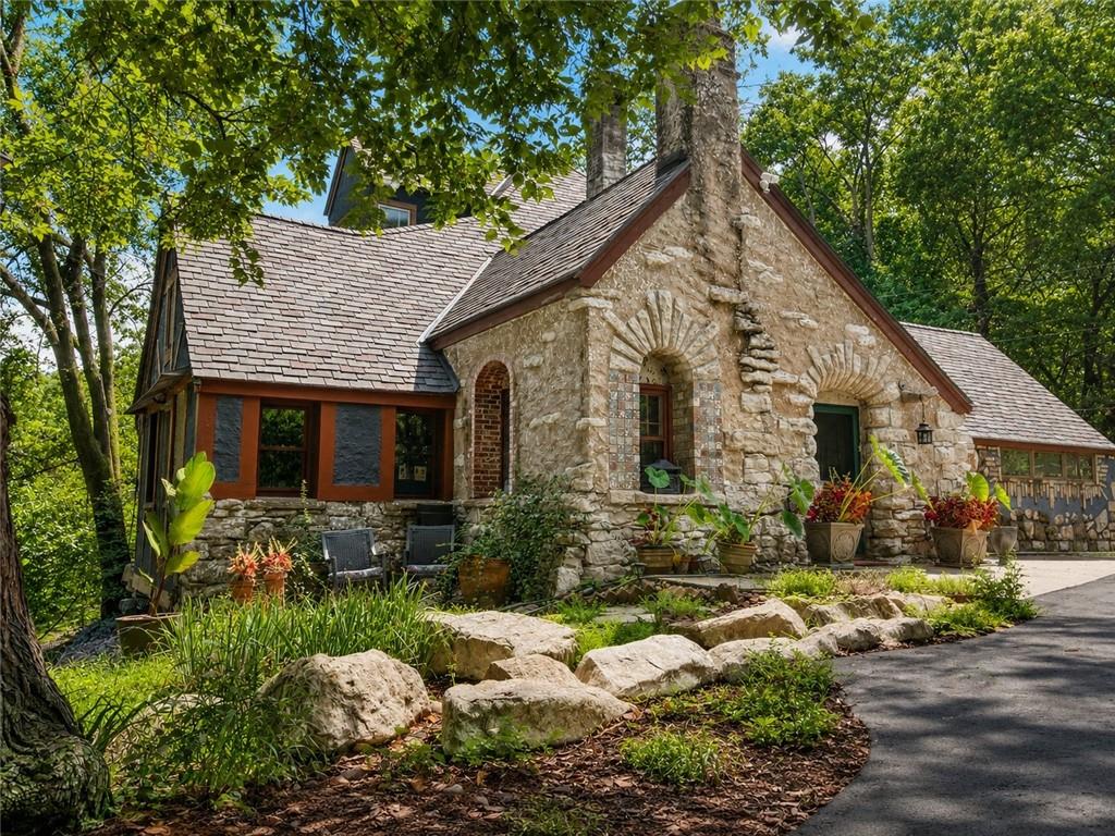 1st image of 4101 E 100th Ter, Kansas City, MO 64137 | MLS# 2563208