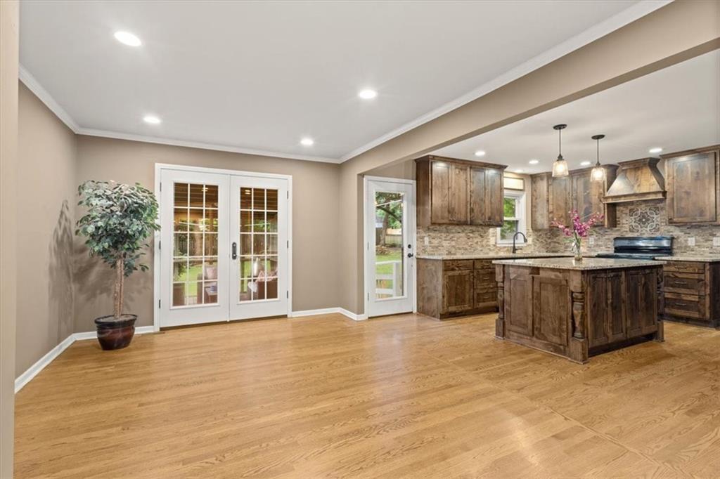 Homes for sale in Overland Park, KS | 9710 Catalina St, Overland Park, KS 66207 | MLS# 2564587