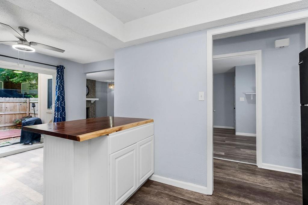 Homes for sale in Blue Springs, MO | 570 Nw Valleybrook Rd, Blue Springs, MO 64014 | MLS# 2567087