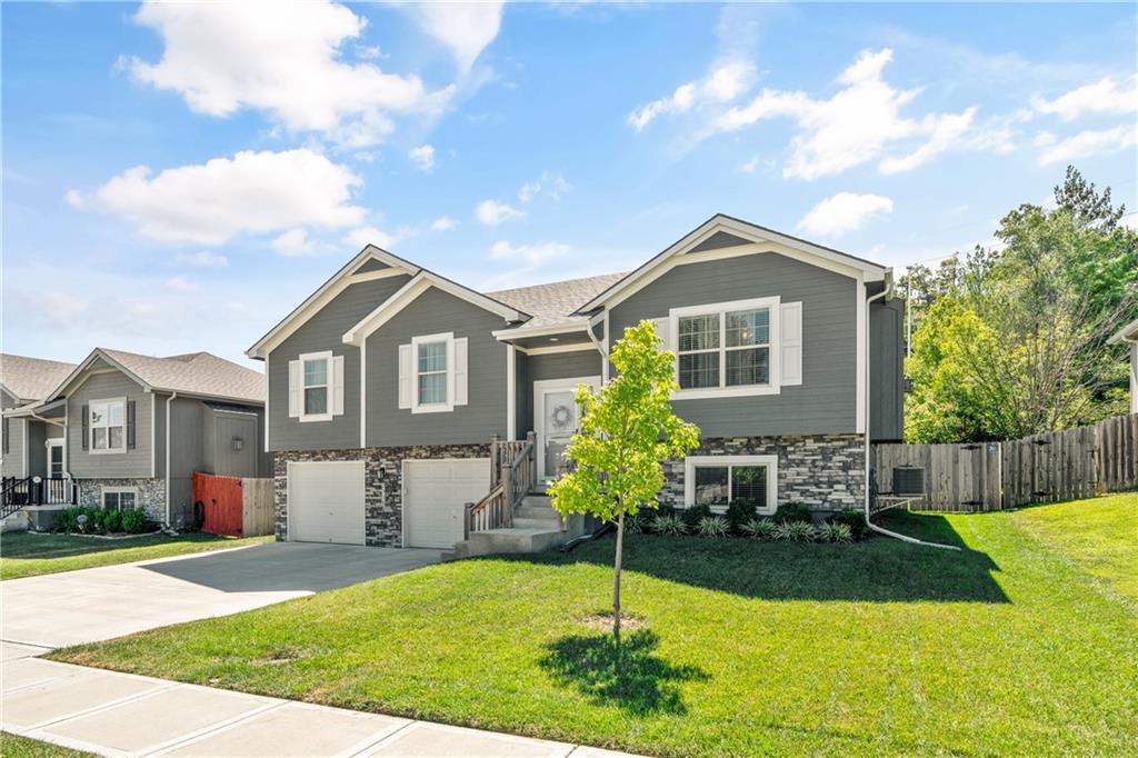 Homes for sale in Independence, MO | 2320 S Old Mill Ave, Independence, MO 64057 | MLS# 2570783