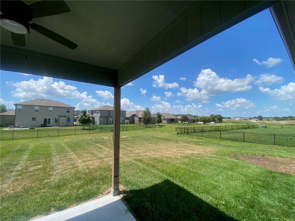 4th image of 18549 W 193Rd St, Spring Hill, KS 66083 | MLS# 2571466