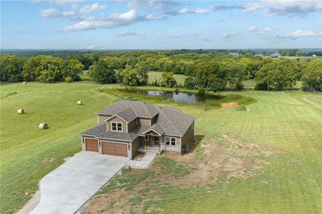 2nd image of Lot 10 235th St, Tonganoxie, KS 66086 | MLS# 2571576