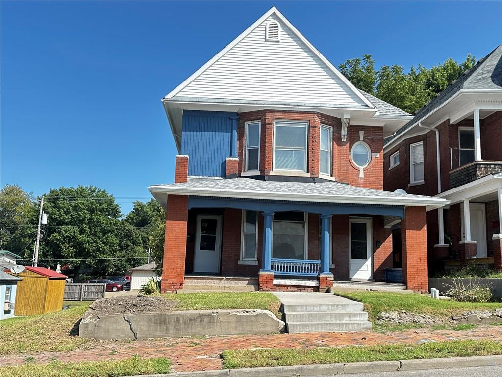 Homes for sale in St Joseph, MO | 2017 19 Jones St, St Joseph, MO 64501 | MLS# 2573928