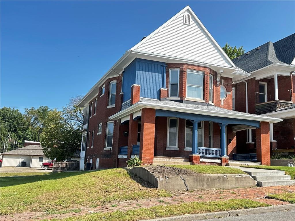 Homes for sale in St Joseph, MO | 2017 19 Jones St, St Joseph, MO 64501 | MLS# 2573928