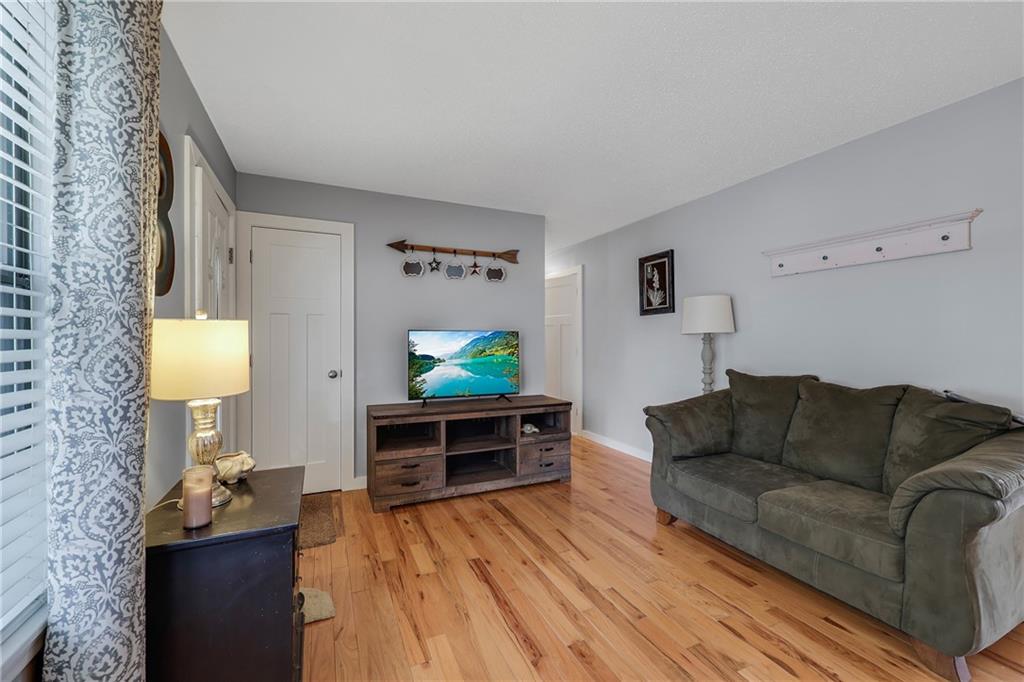 Homes for sale in Harrisonville, MO | 616 Silver Maple Dr, Harrisonville, MO 64701 | MLS# 2573953