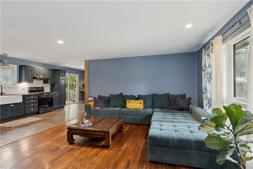 Homes for sale in Merriam, KS | 8921 W 65Th Dr, Merriam, KS 66202 | MLS# 2574149