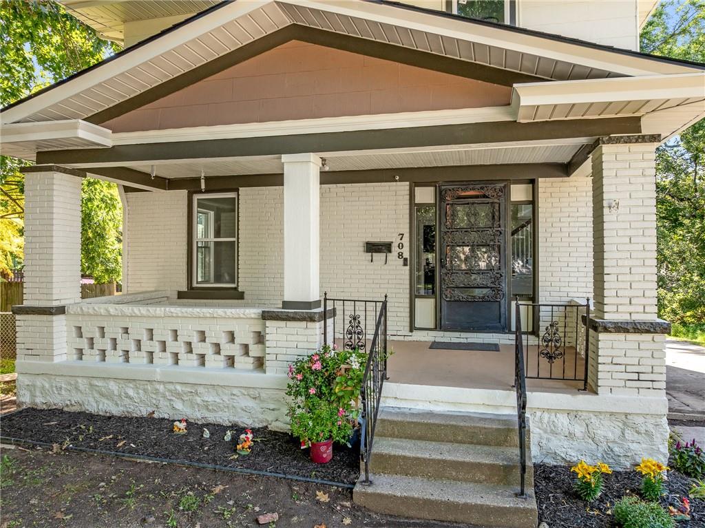Homes for sale in Independence, MO | 708 N Liberty St, Independence, MO 64050 | MLS# 2575294