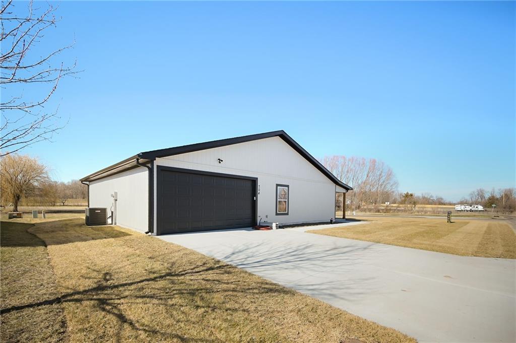Homes for sale in East Lynne, MO | 704 Colony Ave, East Lynne, MO 64743 | MLS# 2575447