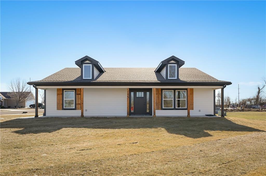 Homes for sale in East Lynne, MO | 704 Colony Ave, East Lynne, MO 64743 | MLS# 2575447