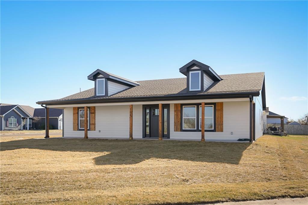 Homes for sale in East Lynne, MO | 704 Colony Ave, East Lynne, MO 64743 | MLS# 2575447