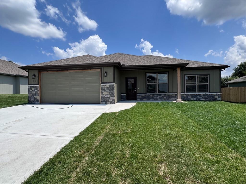 Homes for sale in Cameron, MO | 810 Timberline Dr, Cameron, MO 64429 | MLS# 2576081
