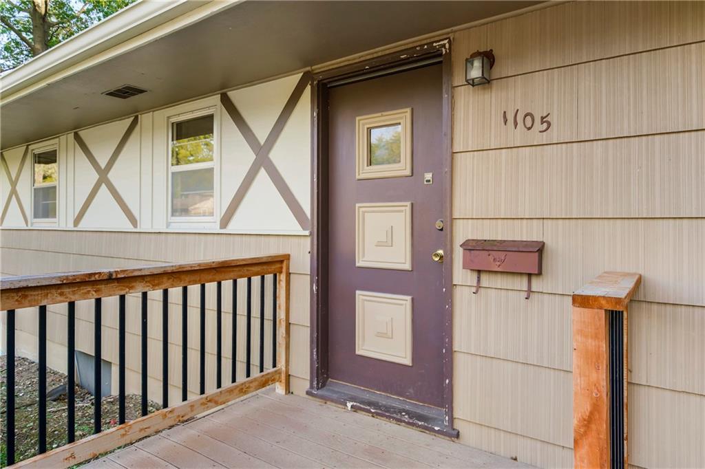 Homes for sale in Harrisonville, MO | 1105 Edgevale Ter, Harrisonville, MO 64701 | MLS# 2576480