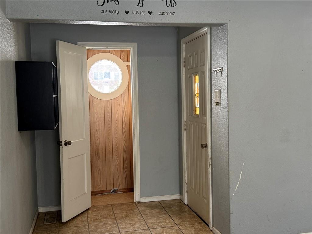 Homes for sale in Parsons, KS | 310 S 24th St, Parsons, KS 67357 | MLS# 2578047