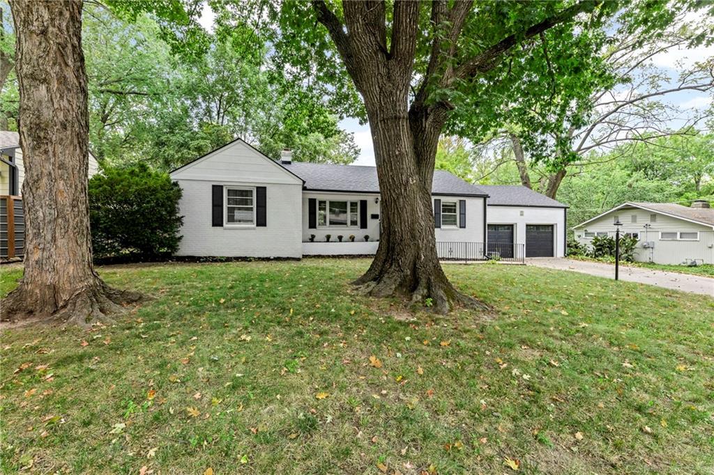 Homes for sale in Merriam, KS | 6618 Craig Rd, Merriam, KS 66202 | MLS# 2579564