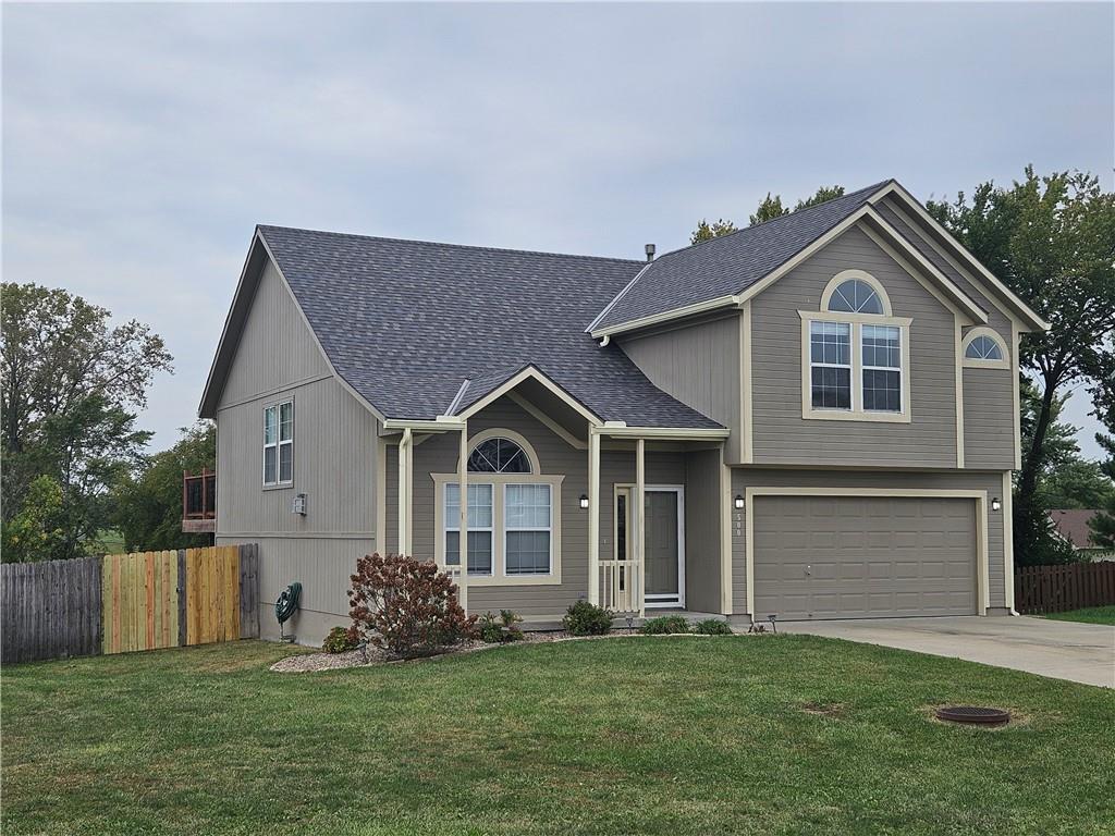 Homes for sale in Greenwood, MO | 500 Grant Ave S, Greenwood, MO 64034 | MLS# 2581395