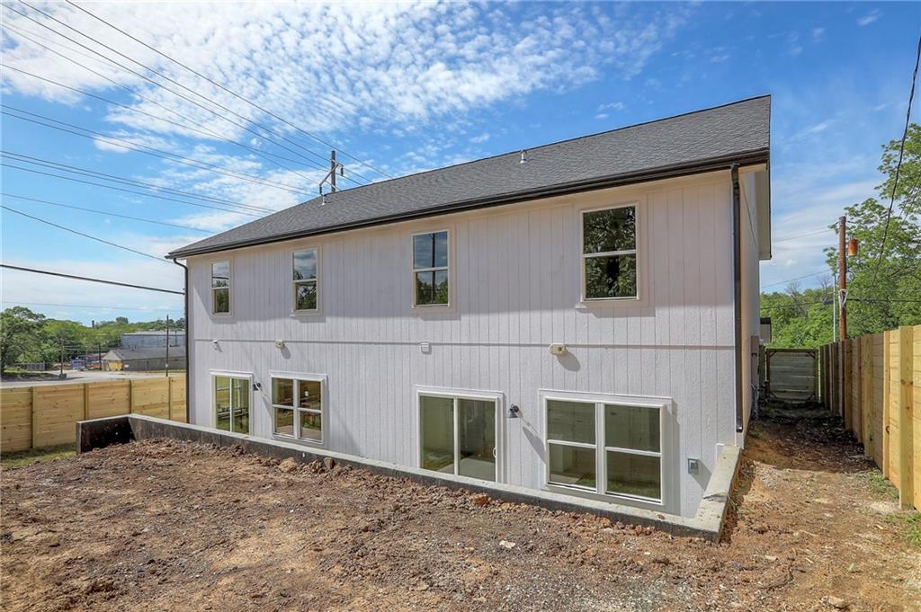 Homes for sale in Independence, MO | 427 W Linden Ave Ave, Independence, MO 64050 | MLS# 2581504