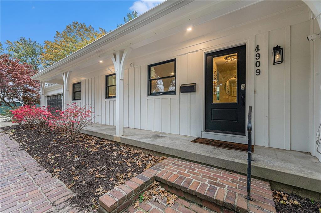 Homes for sale in Prairie Village, KS | 4909 W 68Th St, Prairie Village, KS 66208 | MLS# 2582834