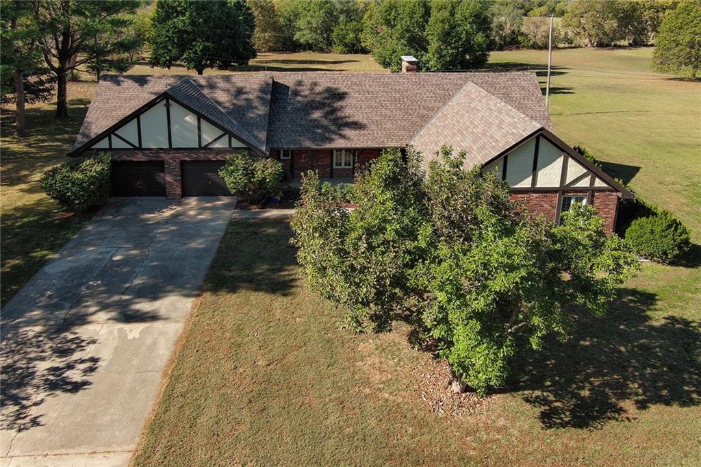 Homes for sale in Kansas City, KS | 3700 N 124th St, Kansas City, KS 66109 | MLS# 2583045