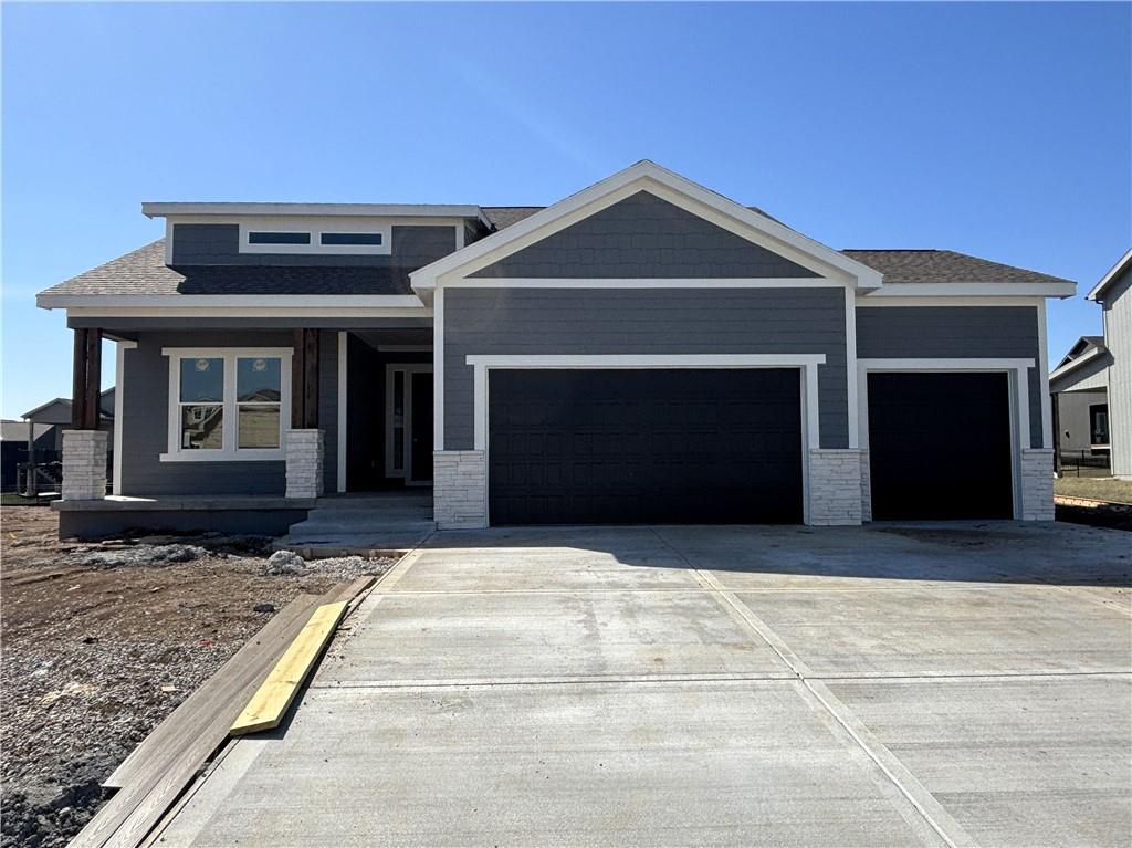 Homes for sale in Olathe, KS | 24953 W 145Th St, Olathe, KS 66061 | MLS# 2583432