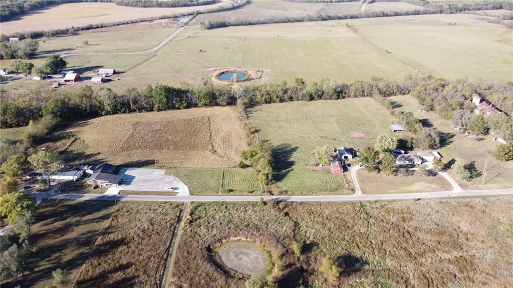 Homes for sale in Fort Scott, KS | 2317 Maple Rd, Fort Scott, KS 66701 | MLS# 2583824