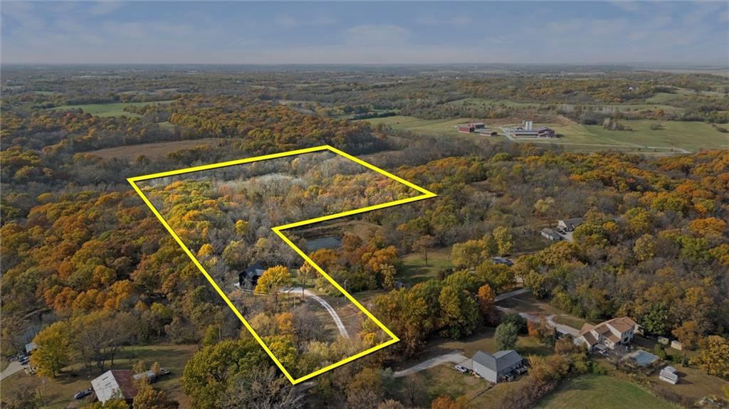 Homes for sale in Kansas City, KS | 5540 N 107th St, Kansas City, KS 66109 | MLS# 2584341