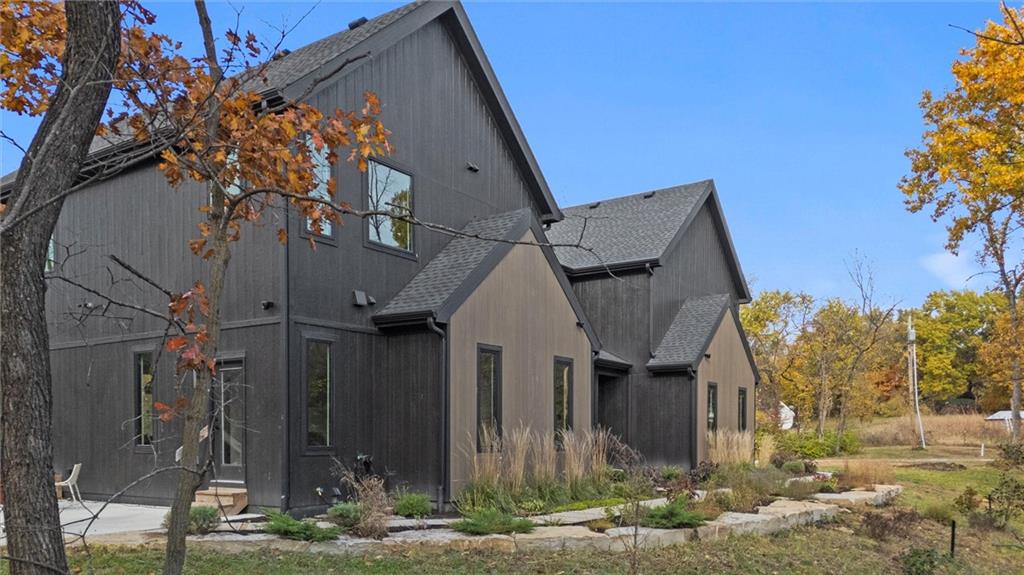 Homes for sale in Kansas City, KS | 5540 N 107Th St, Kansas City, KS 66109 | MLS# 2584341