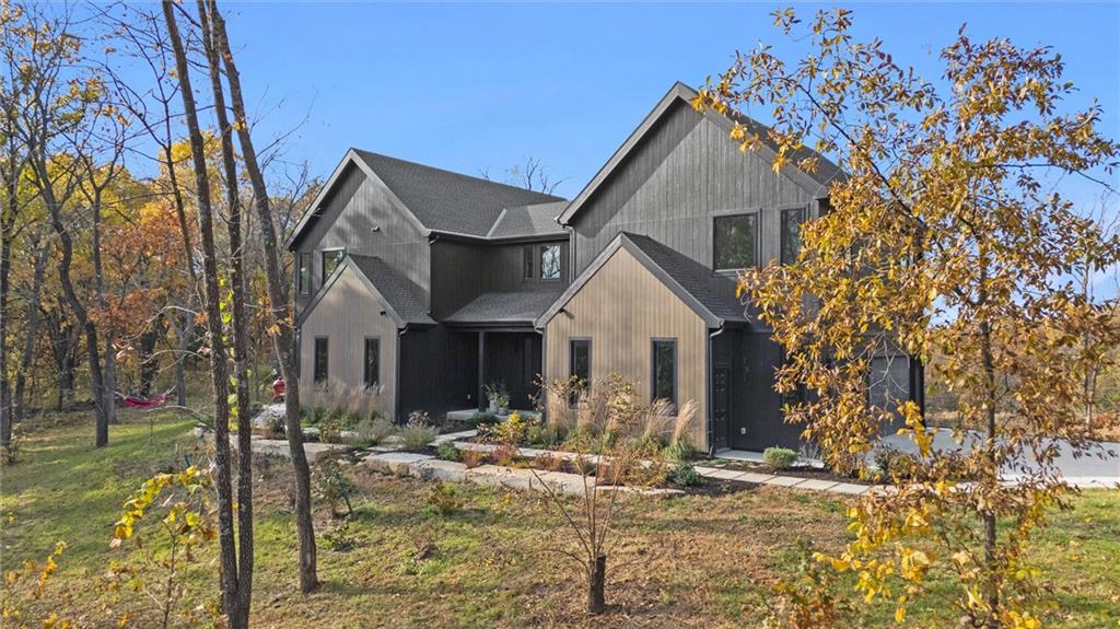 Homes for sale in Kansas City, KS | 5540 N 107Th St, Kansas City, KS 66109 | MLS# 2584341