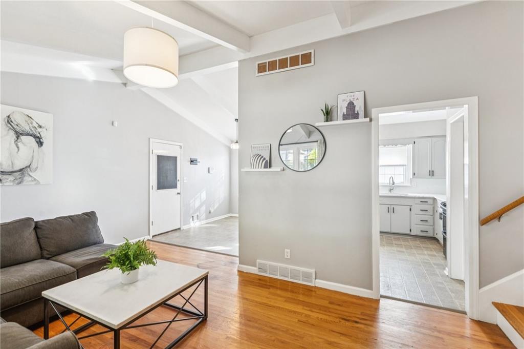 Homes for sale in Shawnee, KS | 7425 Melrose Ln, Shawnee, KS 66203 | MLS# 2584420