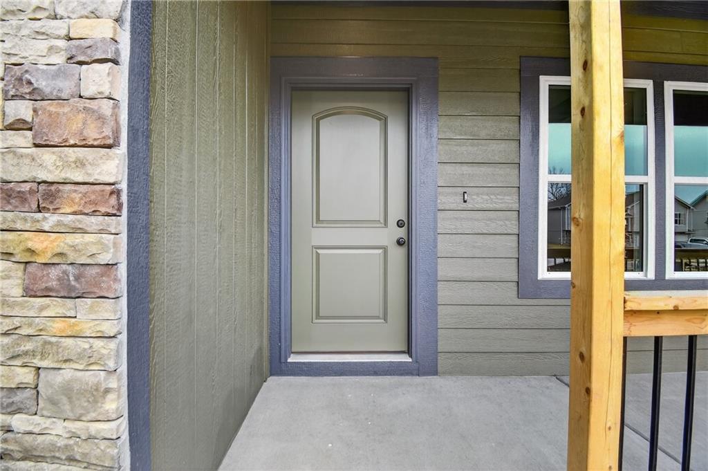 4th image of 1313 N Holland Dr, Independence, MO 64056 | MLS# 2584428