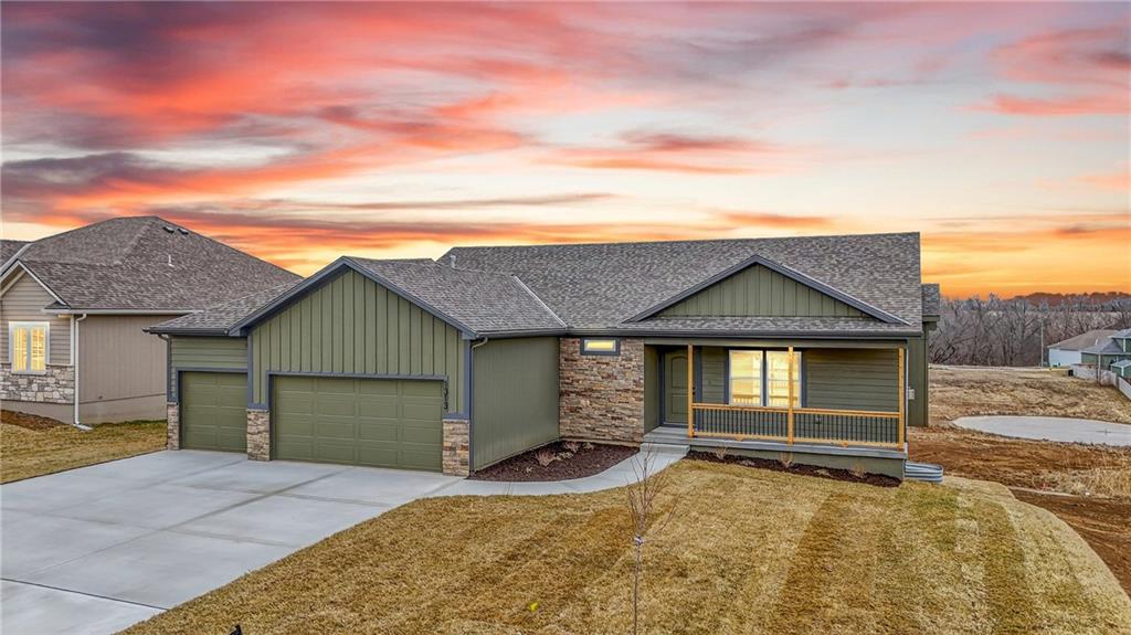 3rd image of 1313 N Holland Dr, Independence, MO 64056 | MLS# 2584428