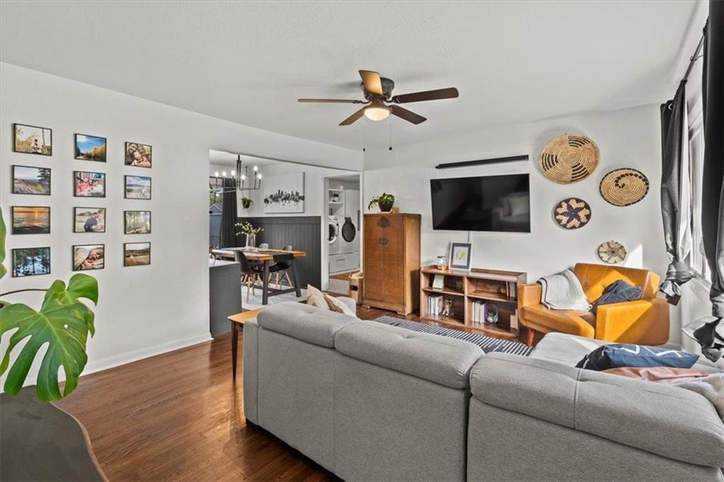 Homes for sale in Olathe, KS | 817 S Sunset Dr, Olathe, KS 66061 | MLS# 2585056