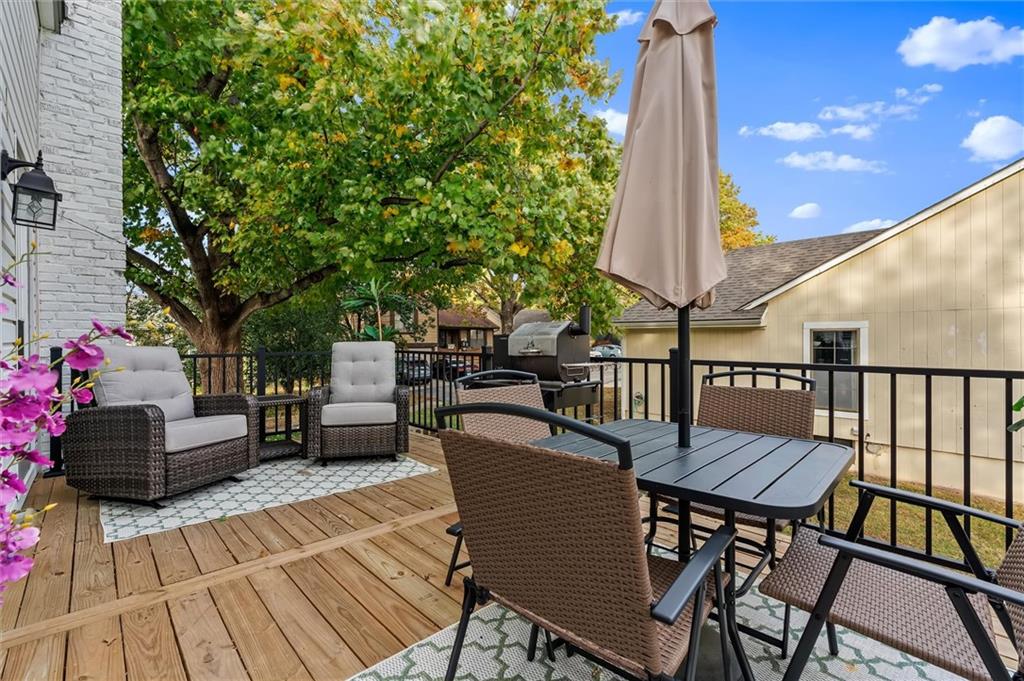 Homes for sale in Olathe, KS | 128 E Nelson Cir, Olathe, KS 66061 | MLS# 2585232