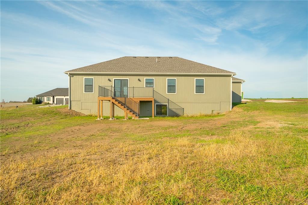 Homes for sale in Odessa, MO | 6724 Tucker Dr, Odessa, MO 64076 | MLS# 2585328