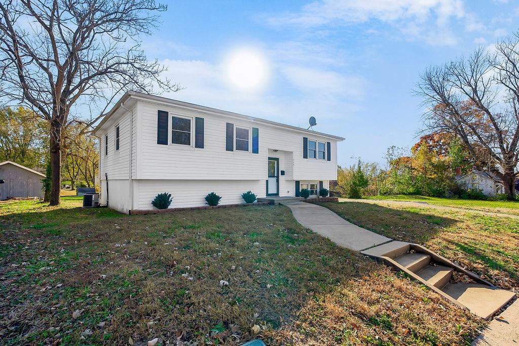 Homes for sale in Paola, KS | 715 S Silver S Silver St, Paola, KS 66071 | MLS# 2586507