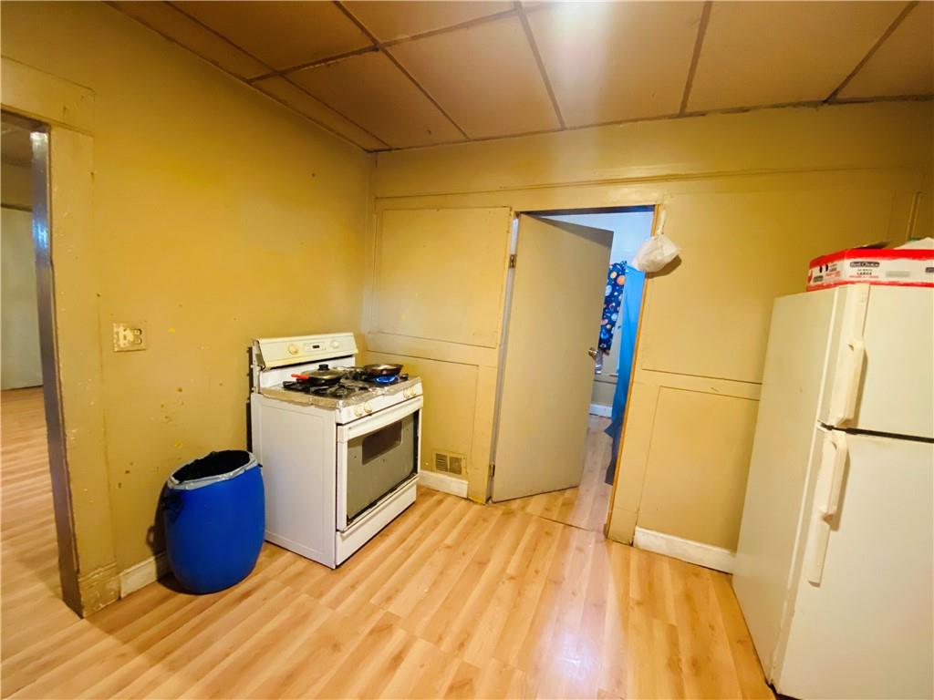 Homes for sale in Kansas City, KS | 1216 Bunker Ave, Kansas City, KS 66102 | MLS# 2586976