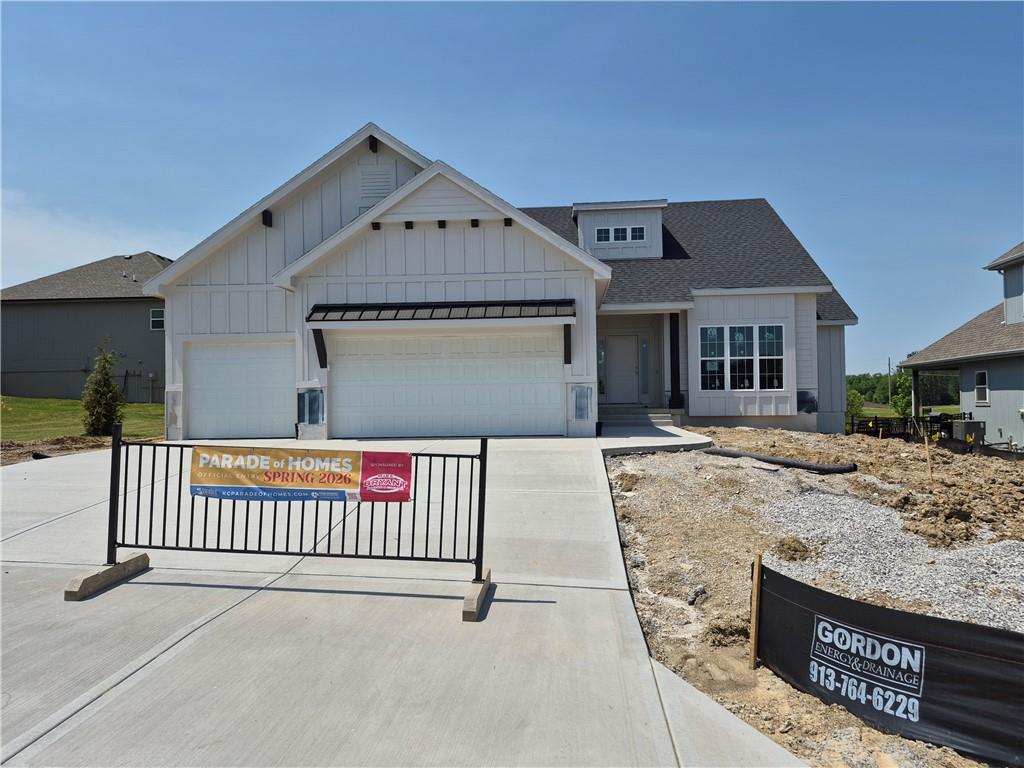 1st image of 4490 Aspen Dr, Basehor, KS 66007 | MLS# 2588360