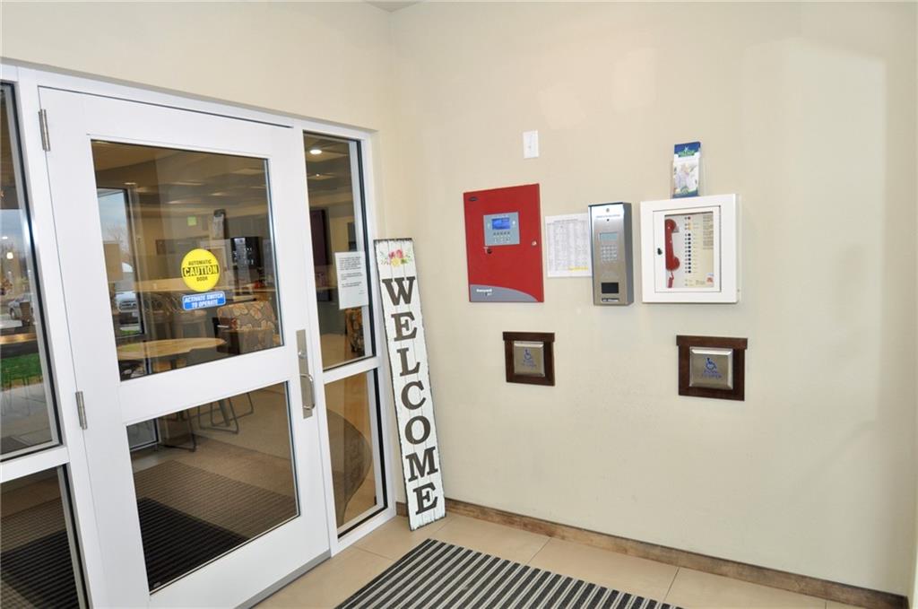 Homes for sale in Kansas City, MO | 2651 Nw Barry Rd #102, Kansas City, MO 64154 | MLS# 2589009