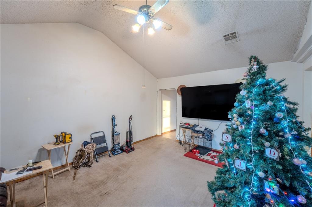 Homes for sale in Fort Scott, KS | 323 S Holbrook St, Fort Scott, KS 66701 | MLS# 2589894