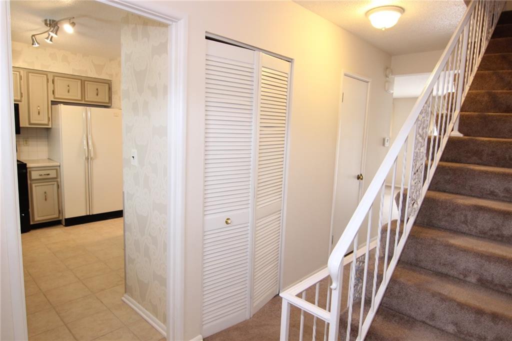 Homes for sale in Overland Park, KS | 10003 W 95Th St, Overland Park, KS 66212 | MLS# 2589952