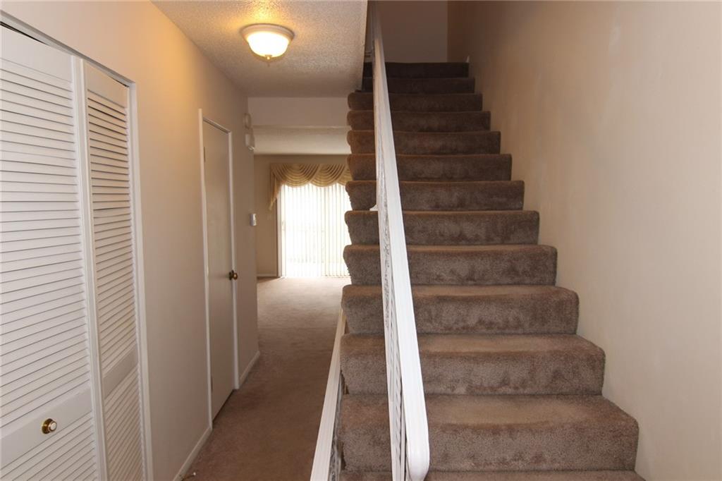 Homes for sale in Overland Park, KS | 10003 W 95Th St, Overland Park, KS 66212 | MLS# 2589952