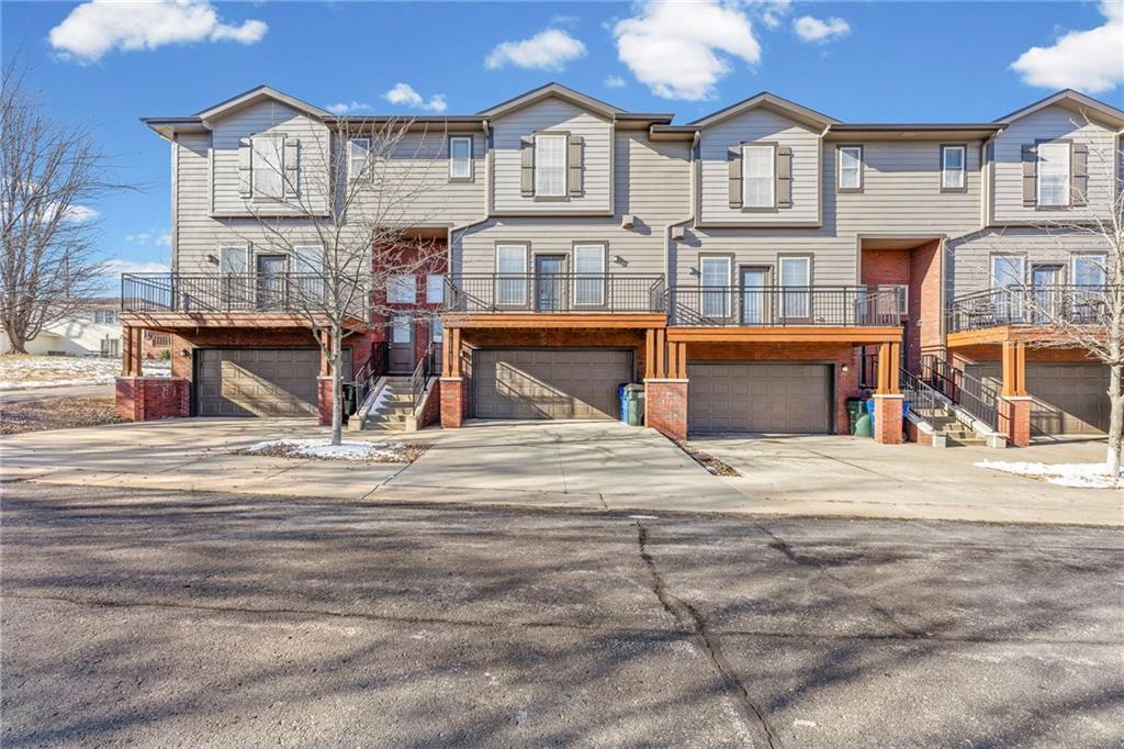 Homes for sale in Lawrence, KS | 5245 Overland Dr #C12, Lawrence, KS 66049 | MLS# 2591036