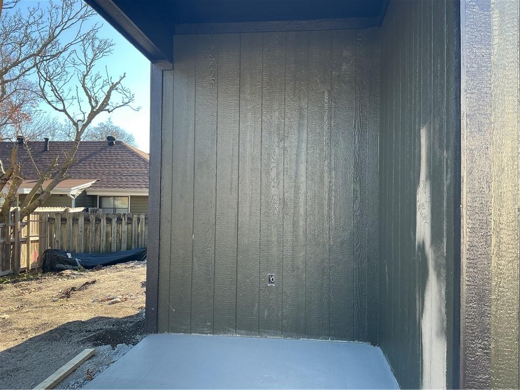 Homes for sale in Ottawa, KS | 707 N Sycamore St, Ottawa, KS 66067 | MLS# 2591117