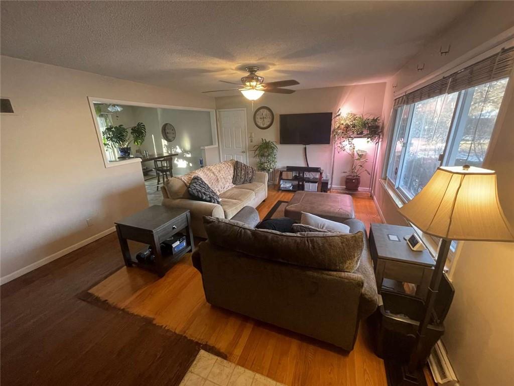 Homes for sale in Kansas City, MO | 409 Nw 58Th St, Kansas City, MO 64118 | MLS# 2591128