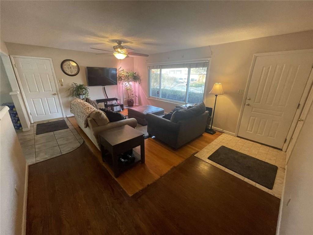 Homes for sale in Kansas City, MO | 409 Nw 58Th St, Kansas City, MO 64118 | MLS# 2591128