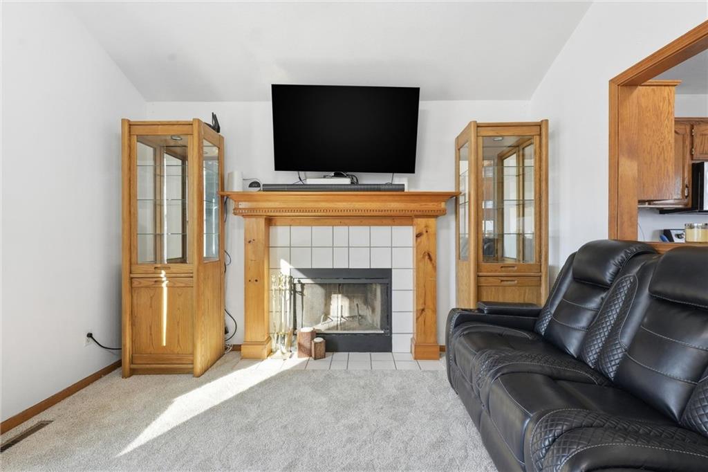 Homes for sale in Blue Springs, MO | 918 Se Kingscross Rd, Blue Springs, MO 64014 | MLS# 2591149