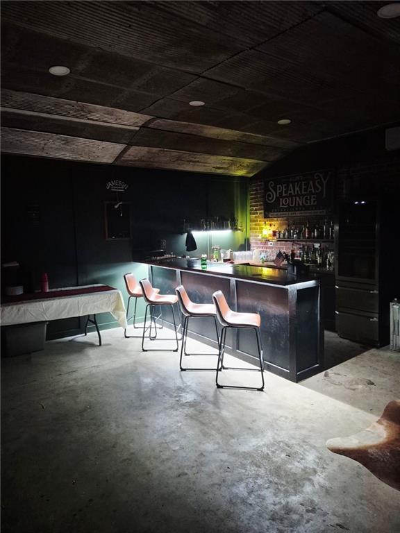 Homes for sale in Paola, KS | 33253 Cedar Niles Rd, Paola, KS 66071 | MLS# 2591178