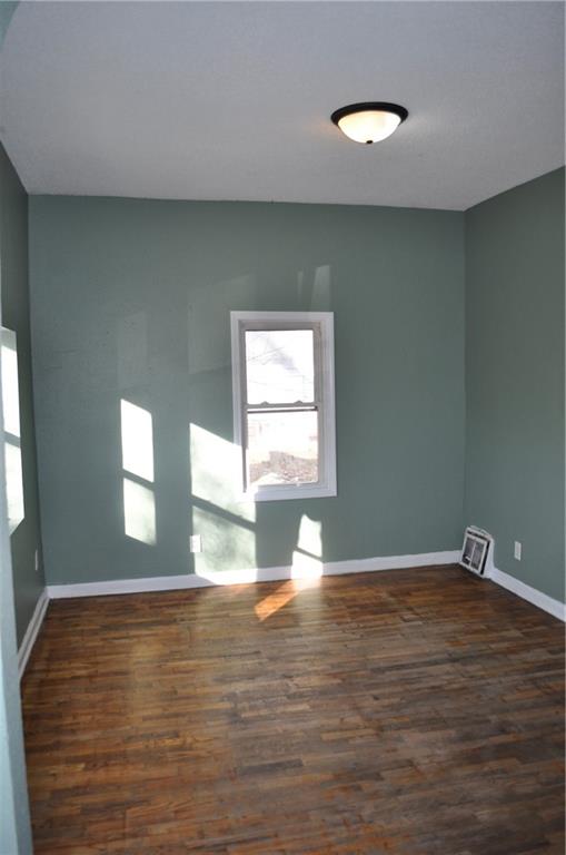 Homes for sale in St Joseph, MO | 2405 S 18th St, St Joseph, MO 64503 | MLS# 2591211