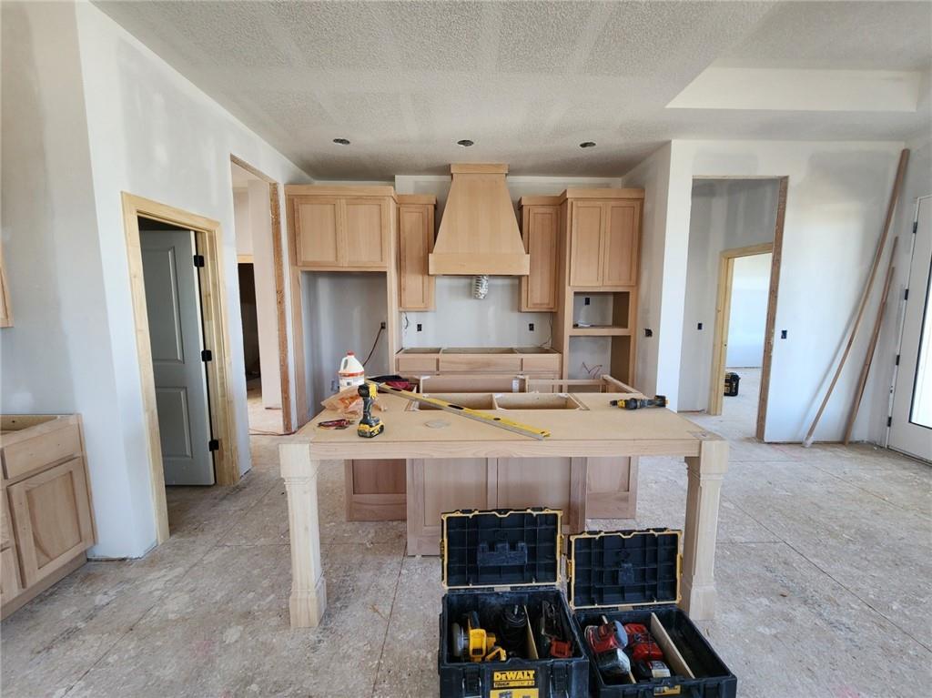 Homes for sale in Olathe, KS | 24940 W 145Th St, Olathe, KS 66061 | MLS# 2591565