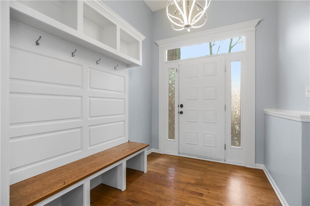 Homes for sale in Lake Tapawingo, MO | 83 Beach Dr, Lake Tapawingo, MO 64015 | MLS# 2592389