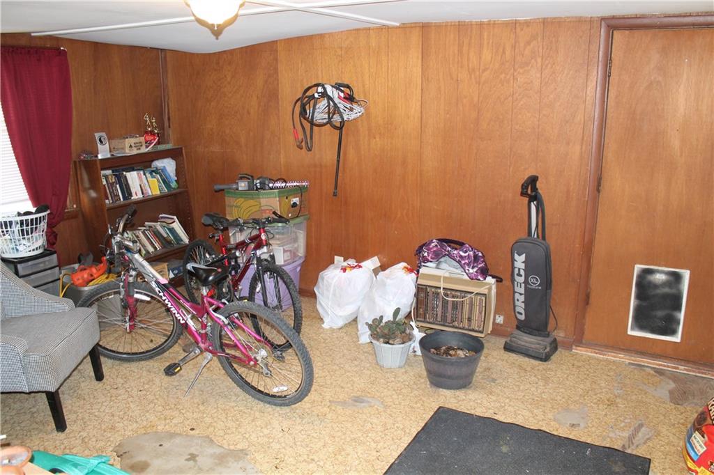 Homes for sale in Oak Grove, MO | 305 Sw 8th St, Oak Grove, MO 64075 | MLS# 2592411